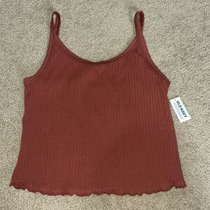 Old Navy Tank Top / Color: Red / Size: Large